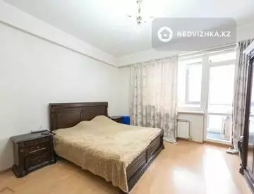 3-комнатная квартира, этаж 11 из 22, 142 м²