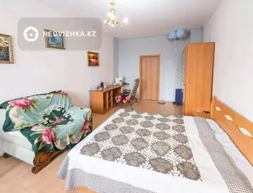 3-комнатная квартира, этаж 11 из 22, 142 м²