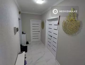 2-комнатная квартира, этаж 10 из 7, 57 м²