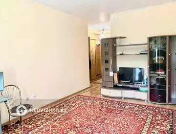 1-комнатная квартира, этаж 2 из 7, 40 м²