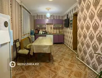 5-комнатный дом, 7 соток, 150 м²