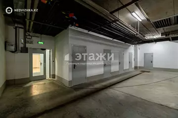 1-комнатная квартира, этаж 11 из 18, 32 м²