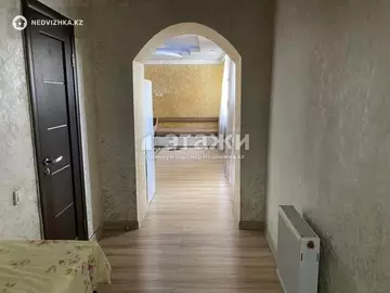 1-комнатная квартира, этаж 3 из 9, 42 м²