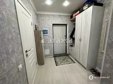 50.4 м², 2-комнатная квартира, этаж 3 из 12, 50 м², изображение - 2