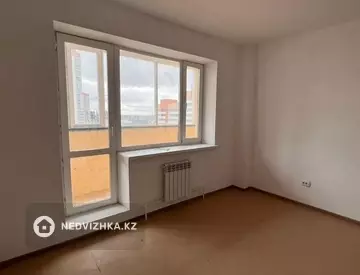 1-комнатная квартира, этаж 13 из 16, 36 м²