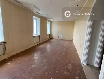 7-комнатный дом, 20 соток, 293 м²