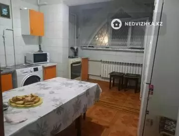 3-комнатная квартира, этаж 2 из 9, 65 м²