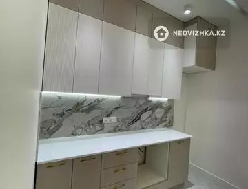 2-комнатная квартира, этаж 7 из 9, 38 м²