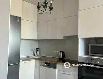 2-комнатная квартира, этаж 7 из 10, 45 м²