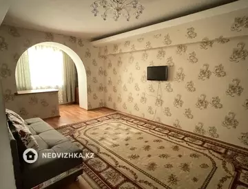 2-комнатная квартира, этаж 2 из 5, 55 м²