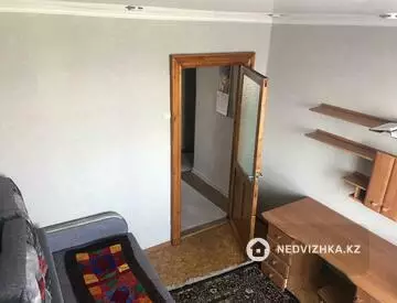 4-комнатная квартира, этаж 6 из 9, 81 м²