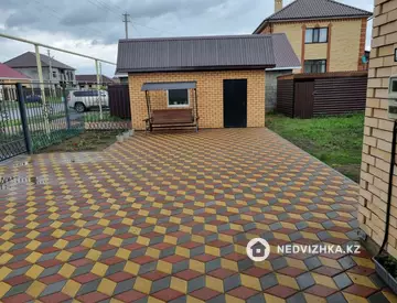 5-комнатный дом, 5 соток, 276 м²