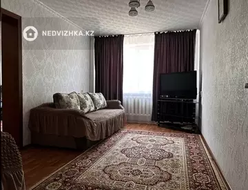 5-комнатная квартира, этаж 2 из 5, 104 м²