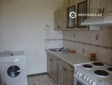 3-комнатная квартира, этаж 7 из 10, 63 м²