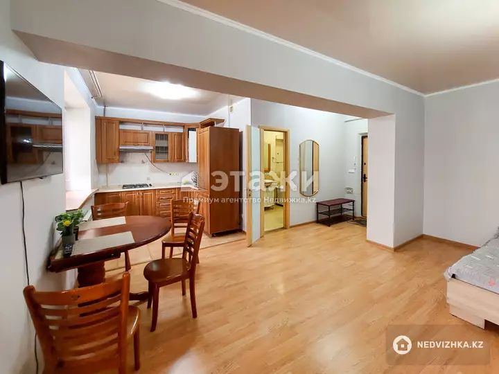 40 м², 1-комнатная квартира, этаж 4 из 5, 40 м², на длительный срок, изображение - 1