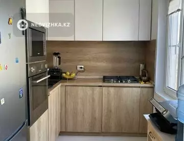 3-комнатная квартира, этаж 5 из 5, 59 м²