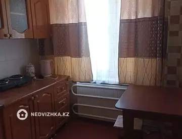 2-комнатная квартира, этаж 4 из 5, 45 м²