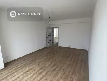 3-комнатная квартира, этаж 5 из 10, 91 м²