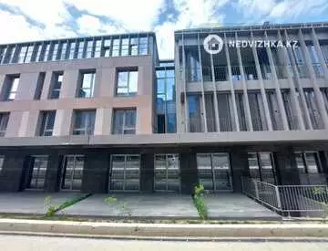 2-комнатная квартира, этаж 4 из 4, 74 м²