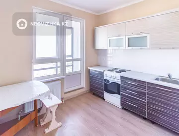 1-комнатная квартира, этаж 19 из 22, 35 м²