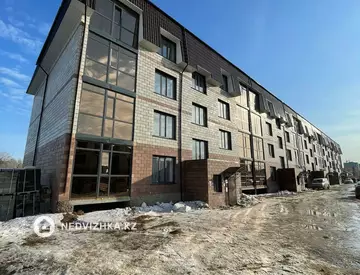 2-комнатная квартира, этаж 3 из 5, 71 м²