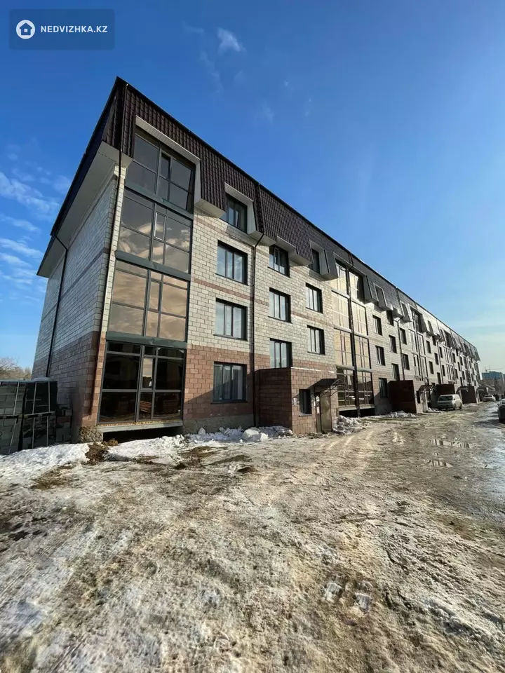 90.2 м², 3-комнатная квартира, этаж 4 из 4, 90 м², изображение - 1