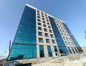 3-комнатная квартира, этаж 8 из 9, 114 м²