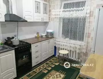 1-комнатная квартира, этаж 3 из 4, 35 м²