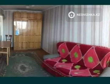 1-комнатная квартира, этаж 3 из 5, 30 м²