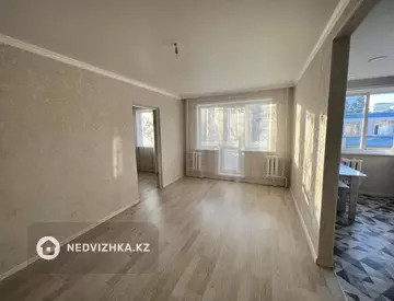 2-комнатная квартира, этаж 3 из 4, 45 м²