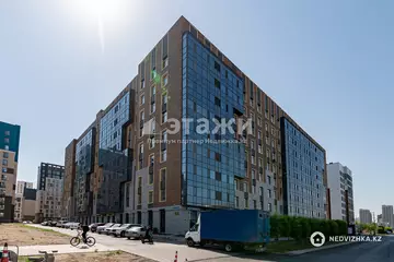 5-комнатная квартира, этаж 2 из 9, 140 м²