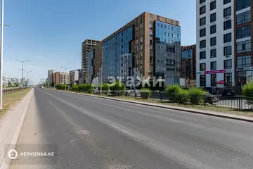 5-комнатная квартира, этаж 2 из 9, 140 м²