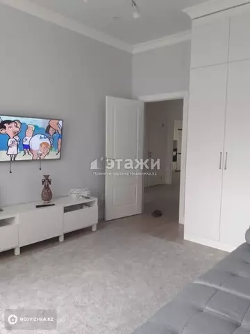 89 м², 3-комнатная квартира, этаж 4 из 5, 89 м², изображение - 1