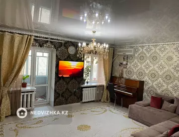 3-комнатная квартира, этаж 5 из 5, 90 м²