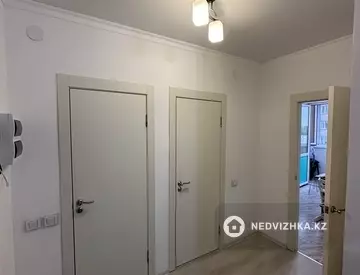 70 м², 3-комнатная квартира, этаж 4 из 12, 70 м², изображение - 1