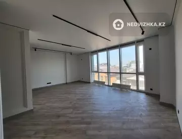 84 м², 3-комнатная квартира, этаж 4 из 10, 84 м², изображение - 4