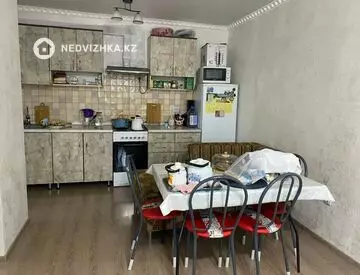 3-комнатная квартира, этаж 8 из 9, 60 м²