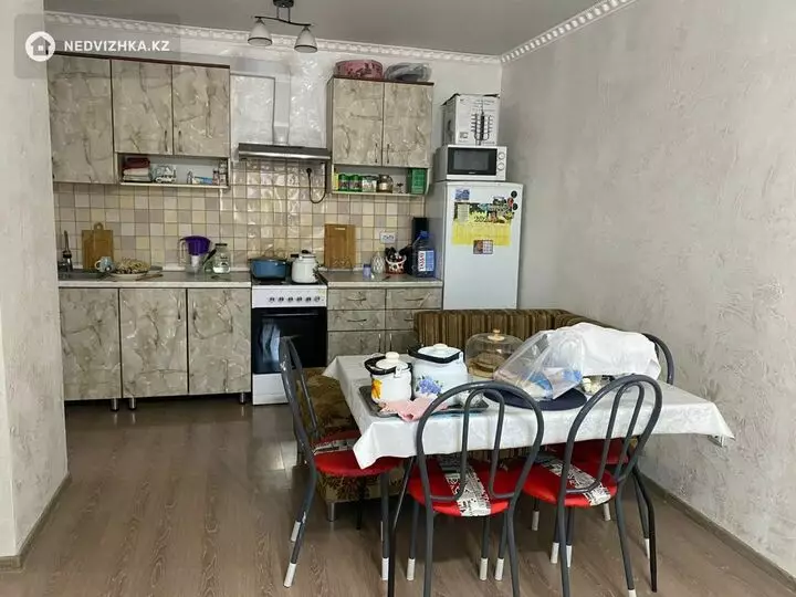 60 м², 3-комнатная квартира, этаж 8 из 9, 60 м², изображение - 1