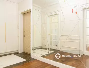 139.6 м², 3-комнатная квартира, этаж 3 из 6, 140 м², изображение - 47