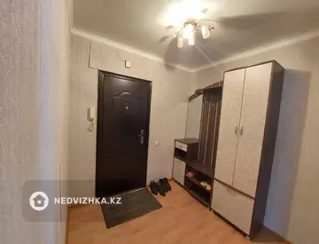 3-комнатная квартира, этаж 1 из 6, 70 м²