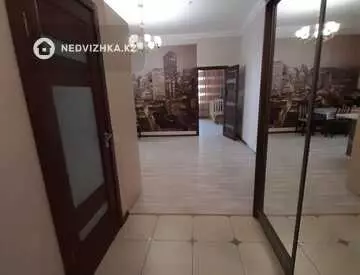 2-комнатная квартира, этаж 19 из 22, 80 м², на длительный срок