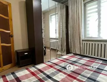 45 м², 2-комнатная квартира, этаж 2 из 4, 45 м², посуточно, изображение - 2