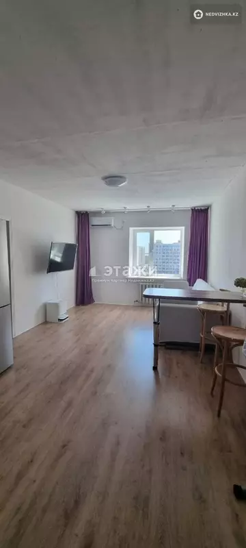 2-комнатная квартира, этаж 8 из 9, 50 м²