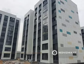 1-комнатная квартира, этаж 3 из 8, 44 м²