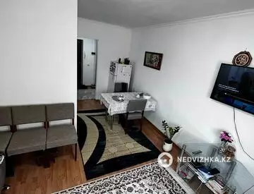 1-комнатная квартира, этаж 2 из 5, 28 м²