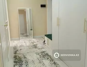 2-комнатная квартира, этаж 10 из 10, 62 м²