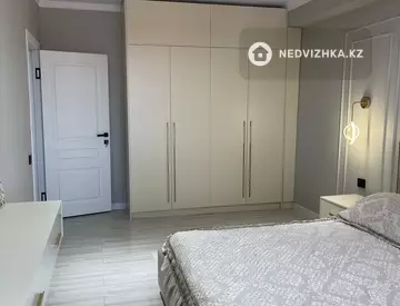 3-комнатная квартира, этаж 3 из 7, 82 м²