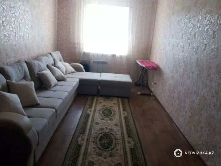 80 м², 2-комнатная квартира, этаж 2 из 9, 80 м², изображение - 1