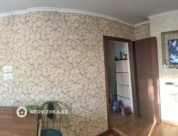 3-комнатная квартира, этаж 1 из 5, 58 м²