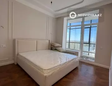 3-комнатная квартира, этаж 4 из 6, 120 м²